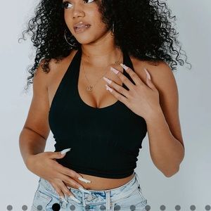 Klassy network brami halter ribbed crop top
